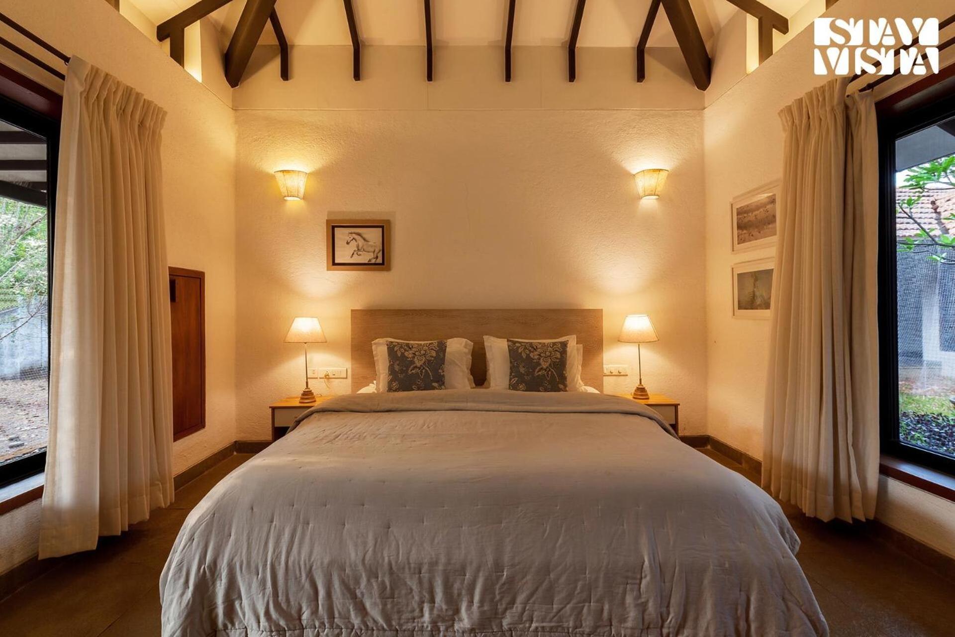 Wander Beyond By Stayvista - Featuring A Bali-Themed Abode And A Refreshing Swimming Pool Alībāg Eksteriør bilde